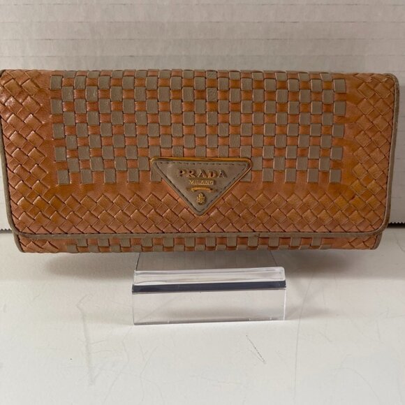 Prada Woven Wallet Tan/Brown Stylish - Picture 1 of 9